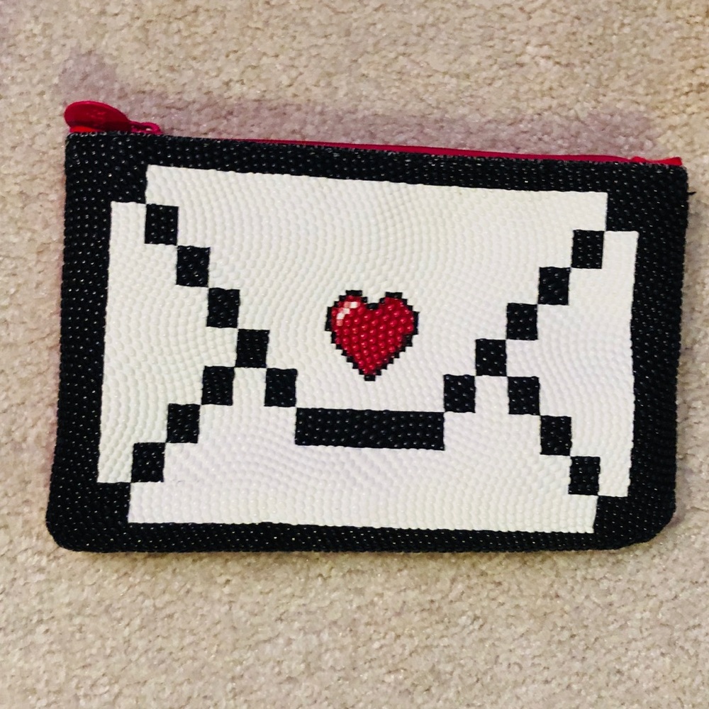 Adorable Makeup pouch